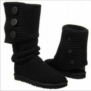 black sweater uggs black sweater uggs